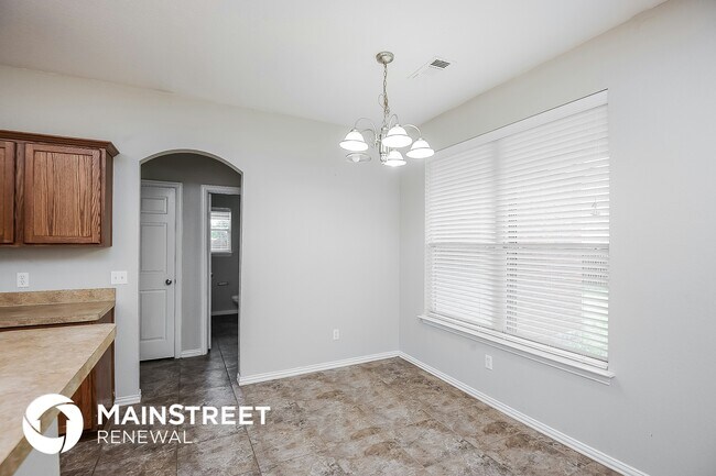 Photo - 205 Kennedy Dr