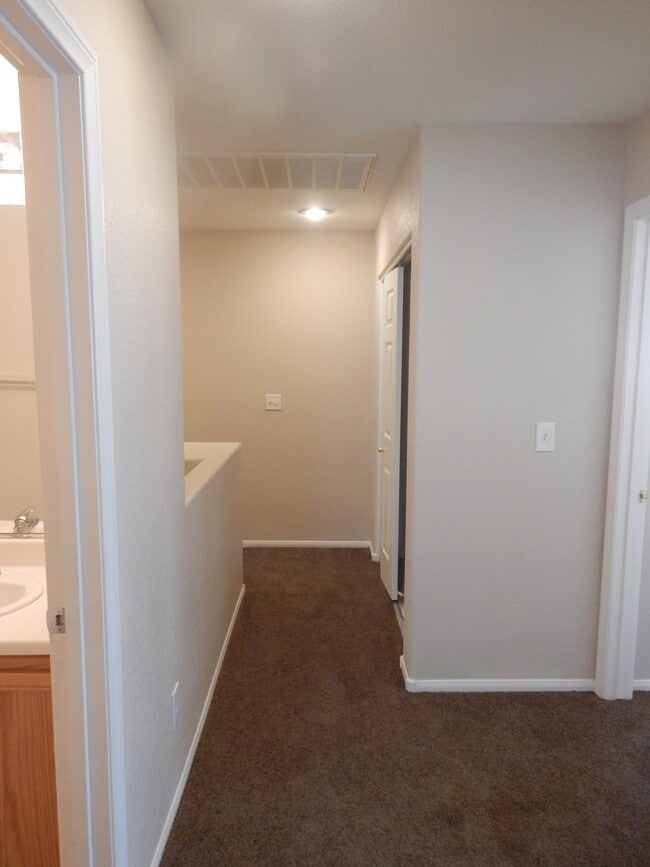 Photo - 1271 Orange Meadow St