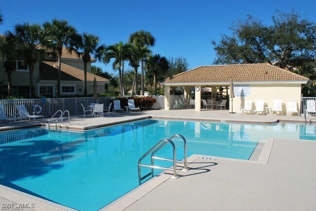 Photo - 1585 Winding Oaks Way Unit 203