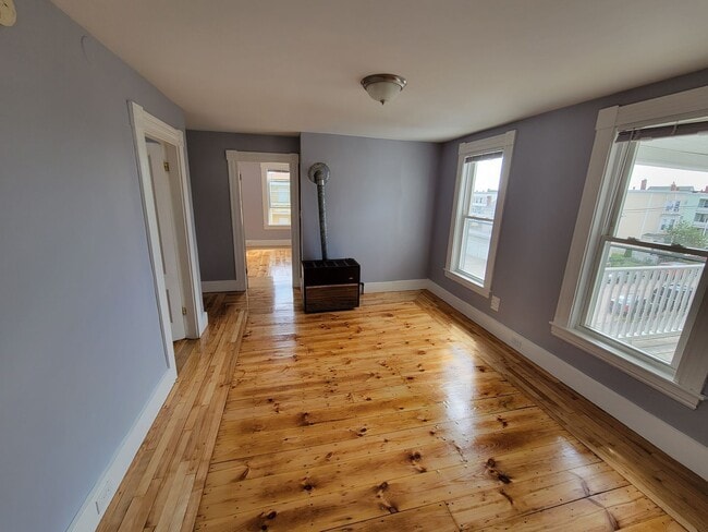 Photo - 386 Rimmon St Unit 3