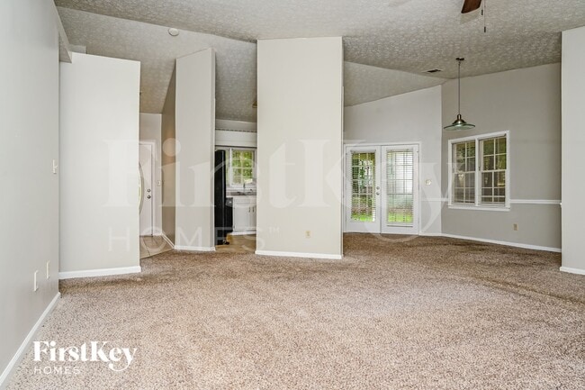 Photo - 1411 Windy Hill Ct SE