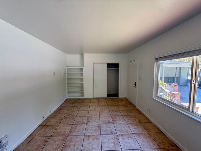 Photo - 406 Woodland Ave