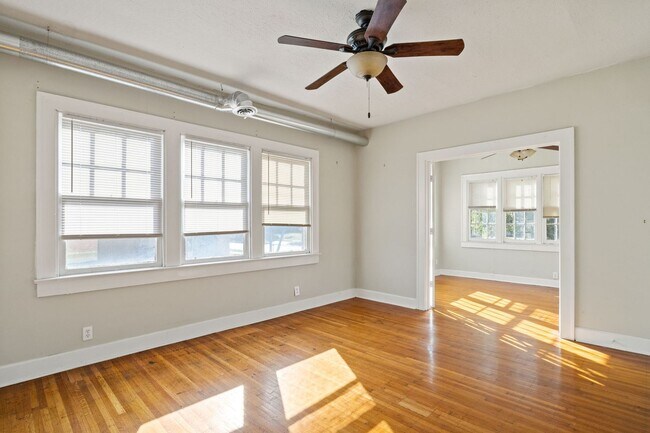 Photo - 5750 E Washington St Unit Marketing Campaign