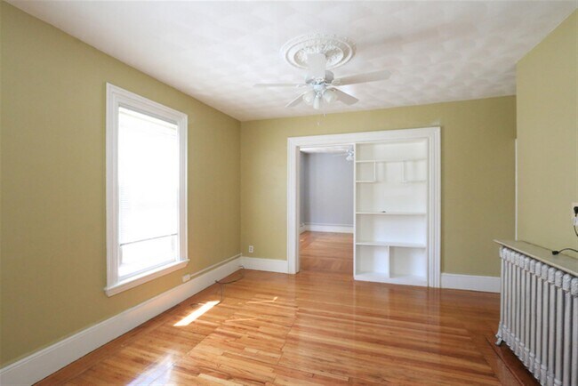 Photo - 58 Vinal Ave Unit 2F