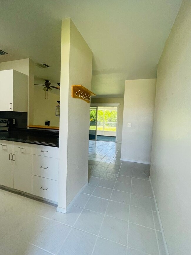 Photo - PORT CHARLOTTE ANNUAL RENTAL