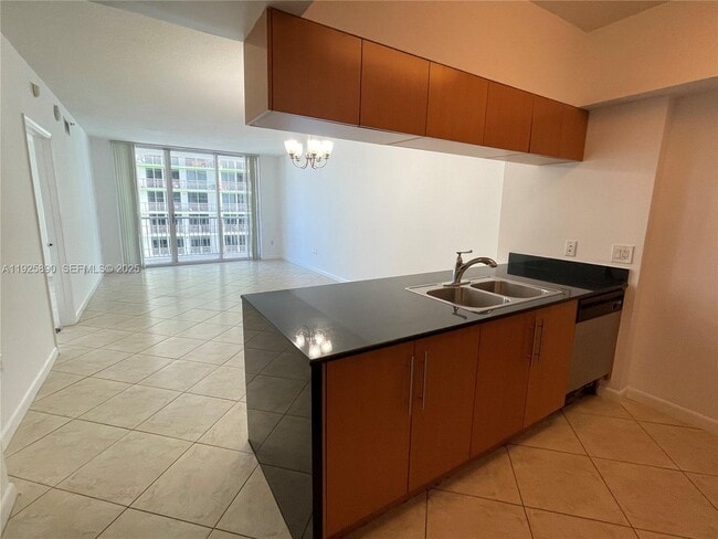 Photo - 1750 N Bayshore Dr Unit 3009