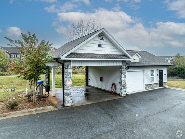 Car Care Center
