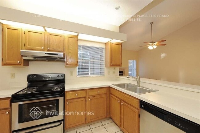 Photo - 4008 78th Pl E