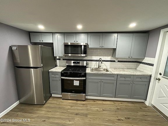 Photo - 97 3rd Avenue