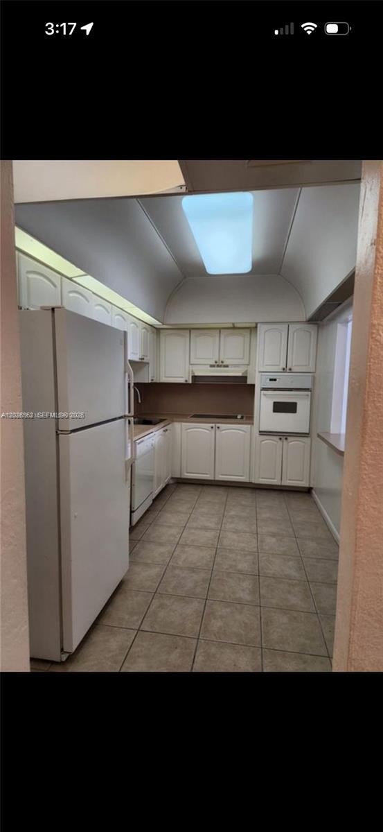 Photo - 19390 Collins Ave Unidad 904