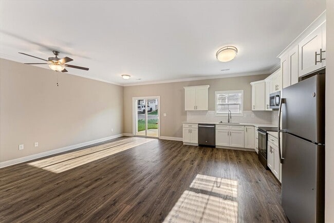 Photo - 320 Titan Rdg Wy