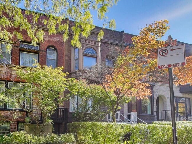 Photo - 5203 S Dorchester Ave