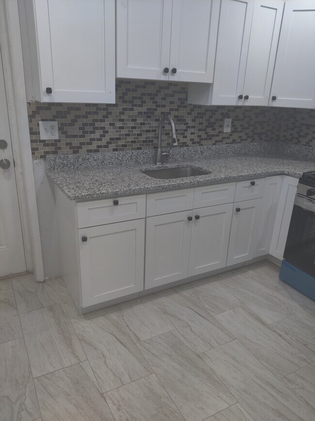 Photo - 1414 W Pacific St