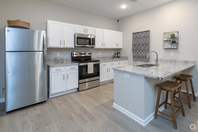 2BR, 2BA - 1,023SF Kitchen