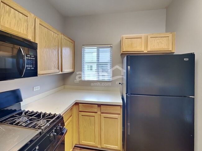 Photo - 148 Enclave C