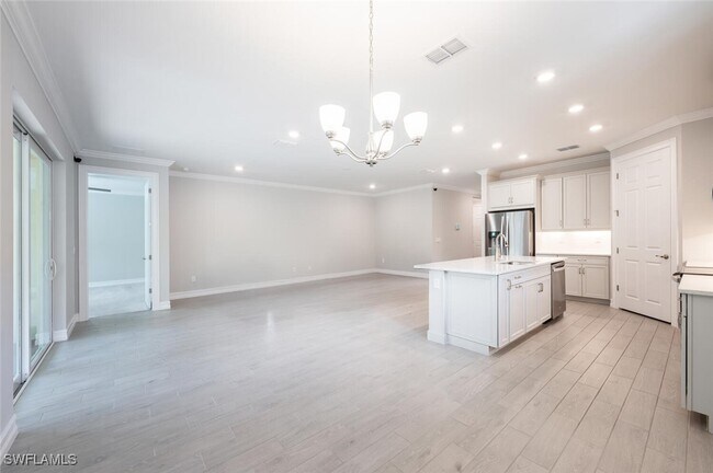 Photo - 388 Grace Bay Ln