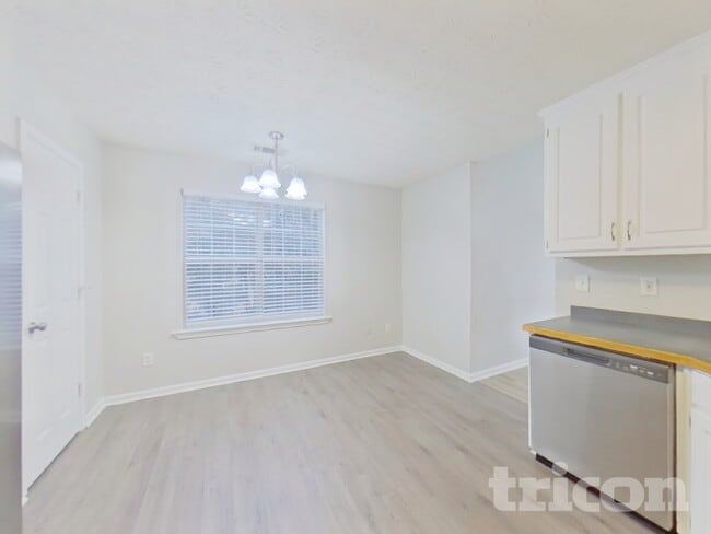 Photo - 2043 Big Cypress Ln