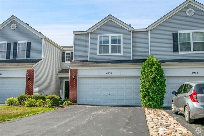 Building Photo - 4932 Montauk Dr Rental