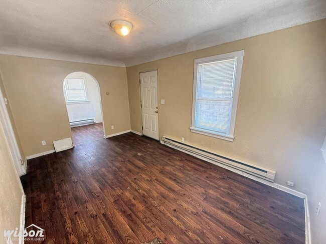 Photo - 1403 W Lincoln Ave Unit A