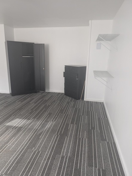 Photo - 25911 Michigan Ave Unit 103