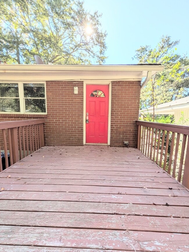 Photo - 2955 1st Ave SW