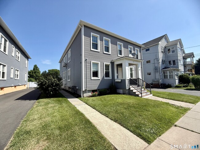 Photo - 112 Belden St Unit 1W
