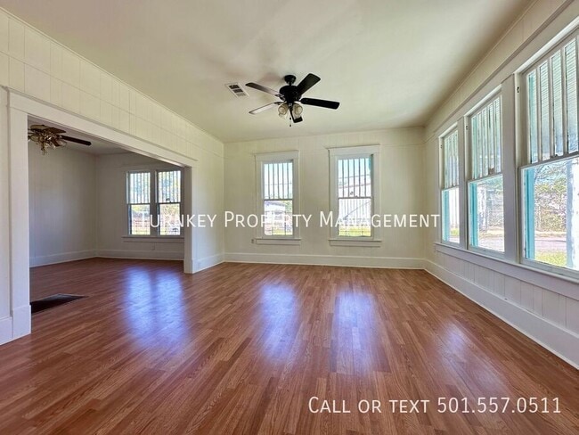 Photo - 502 S Florida St