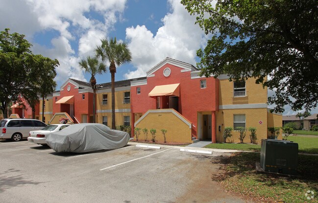 Photo - Inverrary on the Lake