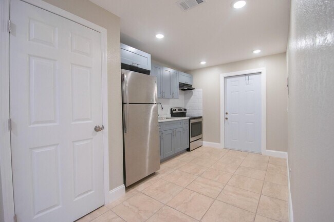 Photo - 508 N 23rd St