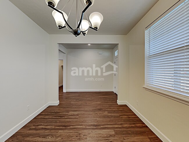 Photo - 175 E Sicily Dr