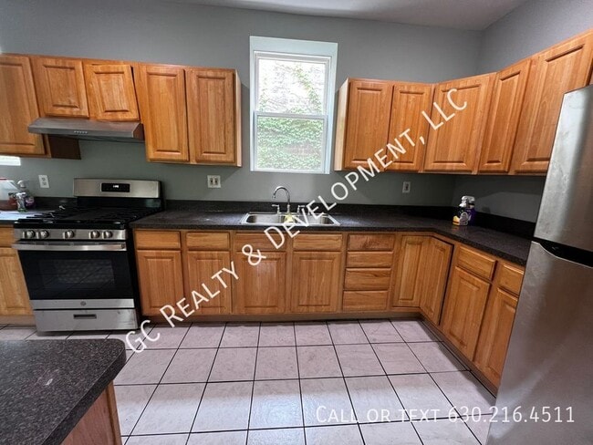 Photo - 2144 W Estes Ave Unit 2