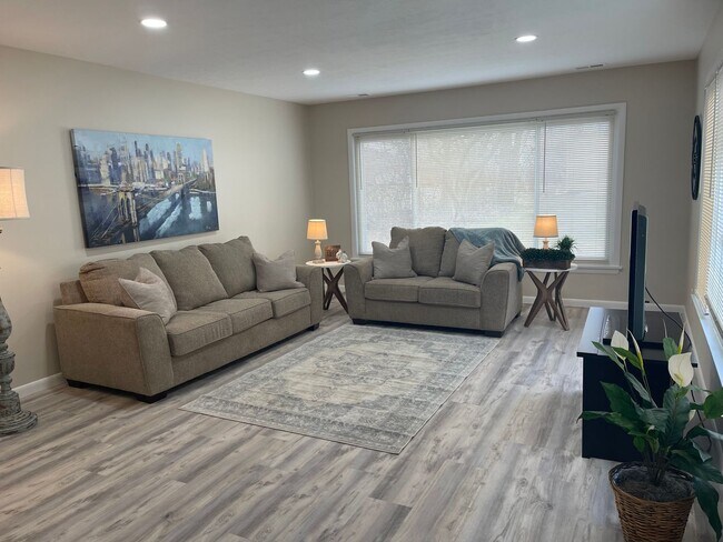 2bd/2bth Apartment Condo in Aurora - 2bd/2bth Apartment Condo in Aurora