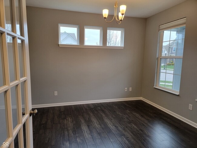 16123 Sedalia Dr