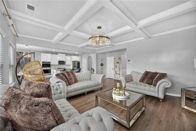 4903 Elm Leaf Dr