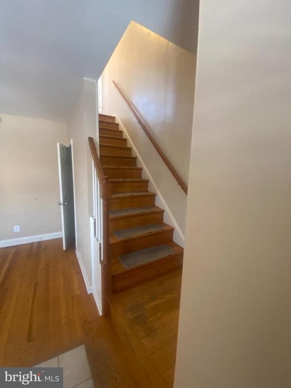 Photo - 518 Chalcot Square