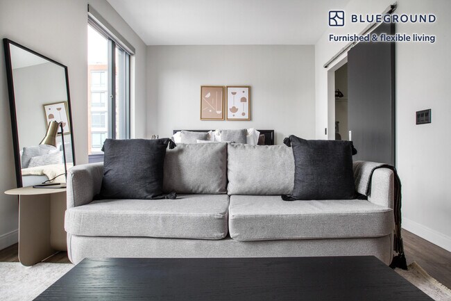 Photo - 300 Harrison Ave Unit FL4-ID554