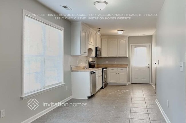Photo - 101 Blackthorne Ct