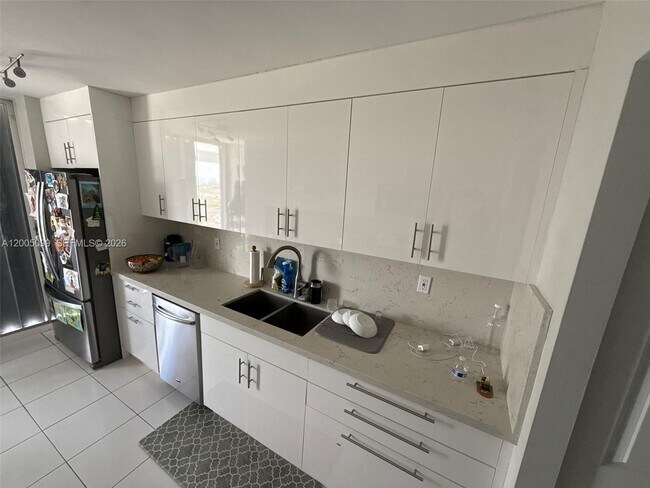 Photo - 9341 Collins Ave Unit 907