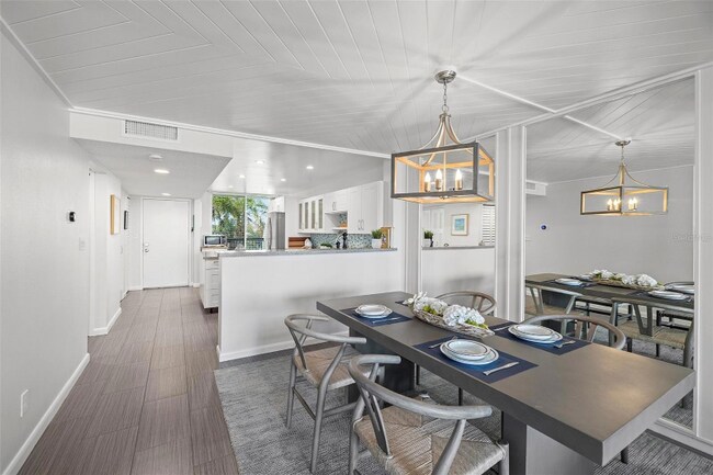 Photo - 9495 Blind Pass Rd Unidad 203