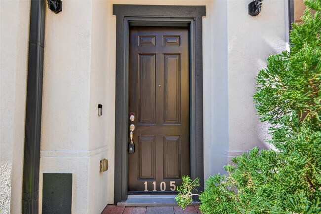 Photo - 1105 Wagner St