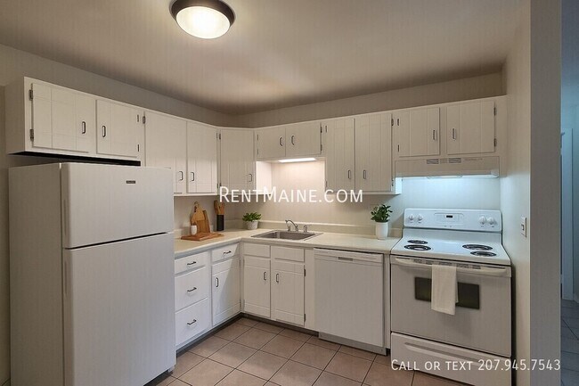 Photo - 10 Tall Pines Dr Unidad 12