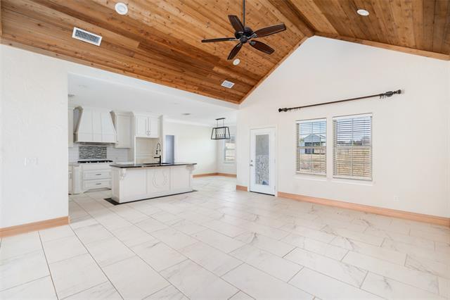 Photo - 5728 Smiley Rd