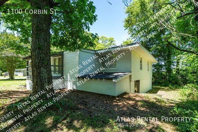Photo - 1100 Corbin St