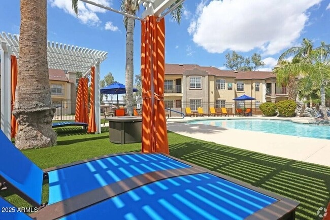 Building Photo - 250 S Elizabeth Way Unit B2 Rental