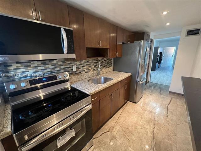 Building Photo - 1430 NE 170th St Unit 217