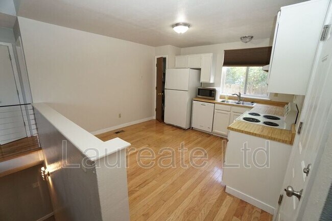 Photo - 8468 Wild Alfalfa Pl Casa