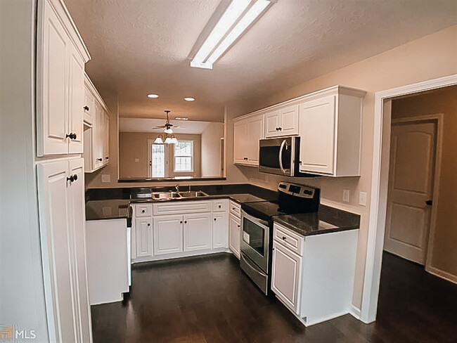 Photo - 125 Buckhaven Way Townhome