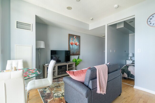 Building Photo - 55 Bremner Blvd Unit SI ID1346007P