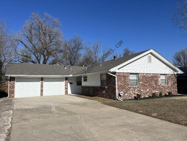 Photo - 4413 NW 12th St