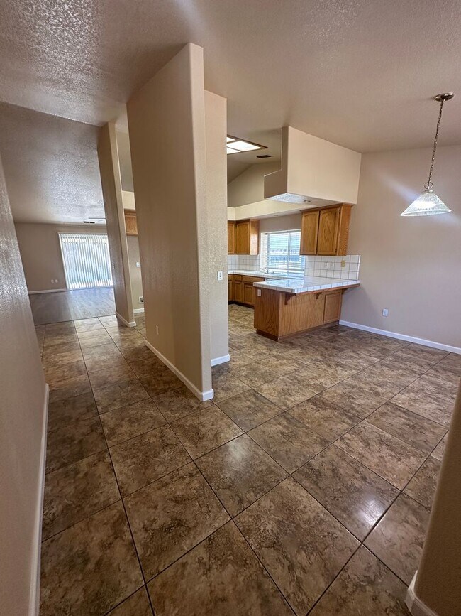 Photo - 2308 Snyder Ave